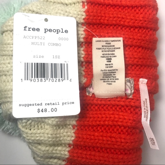 Free People Pom Beanie Have a Nice Day Heart Patch - Picture 5 of 8